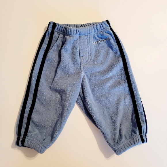 Old Navy Track Suit Baby - Picture 2 of 8